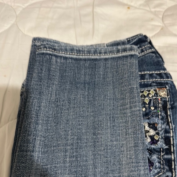 Embroidered Blue Jeans - Picture 3 of 5